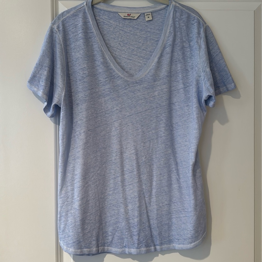 NWOT Vineyard Vines Linen / Cotton V-Neck Tee